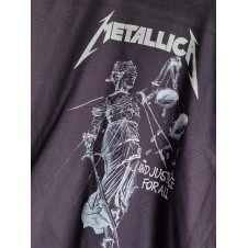 T-shirt nera Metallica and justice for all
