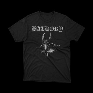 T-shirt Nera Bathory - Icona del Black Metal | vrz shop